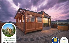 Rajska polana Domki PREMIUM ,na odludziu z prywatną BALIĄ z jacuzzi i sauną ,Cisza,rowery elektryczne,góry,astroprzygoda,- Adršpach, Skalne Miasto, Zamek Książ,Andrzejówka,Karpacz, Śnieżka,Janskie Laznie,Pec